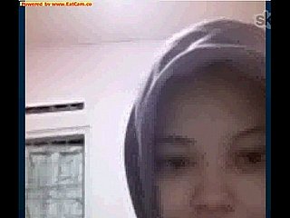 battle-axe hijab malese 1
