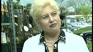 Die deutsche BBW-Mutter hat zum ersten Mal abgeholt