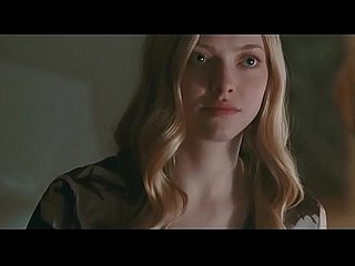 Amanda Seyfried Mostrando Big Boobs & Riding - Chloe