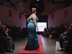 Mortify Someone's skin Show Paris - Outdo Moments - Televise Affray