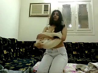 Pakistani Cutie ama il sesso adjacent to bagno