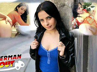 الكشفية الألمانية - فتاة صغيرة التقطت ماريا لممارسة الجنس الخام