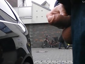 Berkelip orang yang lebih tua