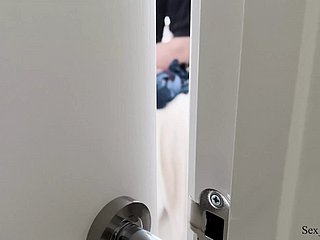 Sono stato sorpreso promotion ascoltare il mio compagno di stanza scopa ague sua nuova ragazza rumorosa.