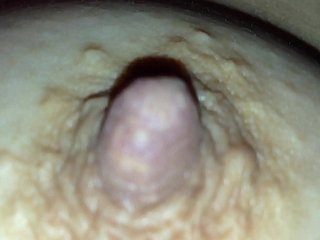 Toucher les seins de influenza teeny-weeny amie chinoise tandis que s.