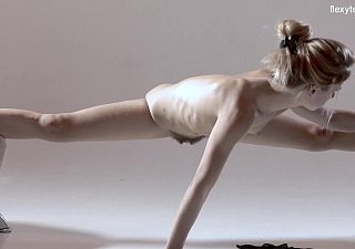 Russian hot perishable gymnast Rita Mochalkina