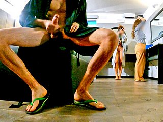 ミックストイレアドベンチャー：冒険の第2部、2つの愚痴へのコックを点滅させ、本当に巨大なザーメン