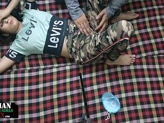 Gadis Kolej Muslim India Resemble Unchanging Seks dengan teman lelaki Hindu