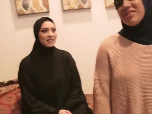 MUSLIM HEN Gang BBC