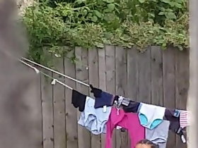 Milfs sur téléphone se sont Busted attendre.