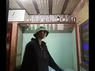 Orang Cina mengerang seperti pelacur