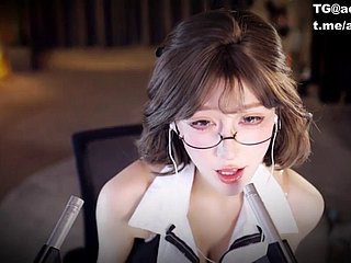 Zhang Ailing's ASMR Douyu لهجة قبلة محدودة عن طريق الفم. لمزيد من الفوائد