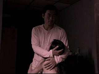 Fan Bingbing, Huang Lu ve Gigi Gigi gibi film yıldızlarının tutkulu kliplerini gösteren, sınırlı dereceli filmlerden oluşan bir koleksiyon.
