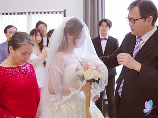 Pengantin pria diselingkuhi oleh Sakura pada malam pernikahannya