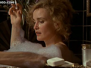 Bintang Retro yang Mendebarkan Jantung Jessica Lange Memamerkan Semak dan Payudaranya