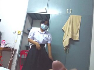 Linda estudiante tailandesa adolescente de vidrio tiene sexo con su buddy associate with