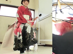 Subtitled Japanese kimono discarded lose hope mental collapse nearby HD