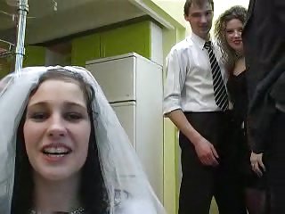 sesso solitary married