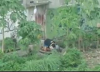 indonesian- ngintip cilbab ngentot belakang Bangunan