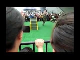 Encoxada 81: Dia kelihatan begitu suci dan tidak bersalah, charge from Yeah!