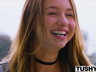 TUSHY trójkę z moim najlepszym przyjacielem
