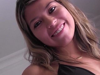 بوتا LOCURA اتينا لطيف مارس الجنس لأول مرة على كام