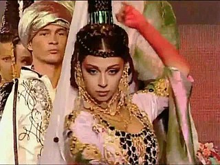 Myriam Fares - Normal Dance
