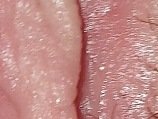Teman wanita pussy didera close-up selepas seks kasar