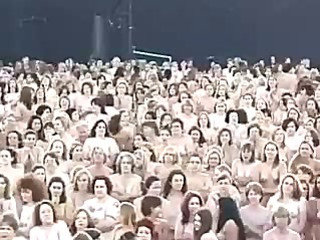 5000 bare people turning up be bothered the photographer who makes books