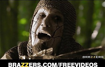 Beautiful Keira Knight gets the biggest dick she's ever had